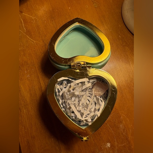 Heart Shaped Trinket Box - Picture 3 of 8